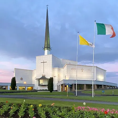 Saint Joseph's Family Сasa de vacaciones Killala